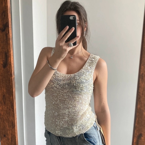 The perfect summer vintage sequins top: cream, shiny paillettes - Picture 1 of 5